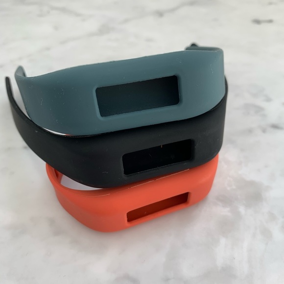 Set of 3 fitness tracker bracelets NWOT - Picture 1 of 3